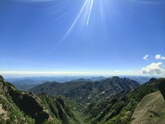 -黄山玉屏楼宾馆餐厅