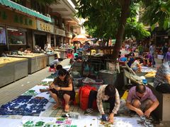 -源胜陶瓷玉石工艺街(康王中路)