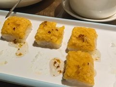 -东口码头·烧鸽子·鱼头泡饼·地方菜(金鹰悦城店)