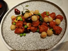 红酒泡沫牛仔粒-荟廷·晶萃(陆家嘴尚悦湾店)