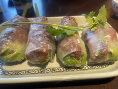 -大头虾越式风味餐厅(光明广场店)