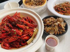 -肥小宝·金牌油焖大虾(襄阳龙虾地标店)