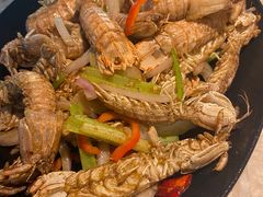 -沪小胖小龙虾(淮海中路旗舰店)