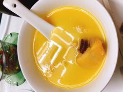 花胶鸡锅底-上房火鍋(新天地店)