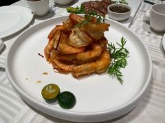 蜜汁酥皮虾-四季民福烤鸭店(王府井灯市口店)