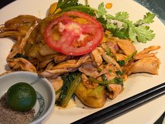 -大头虾越式风味餐厅(光明广场店)