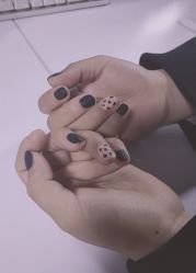 -朵朵美甲美睫馆