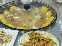 -屯老二农家铁锅炖·行业领军者(梅江店)