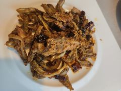 -郑庄脂渣海鲜楼(九水路店)