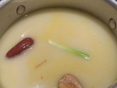 -余欢领鲜火锅(新街口店)