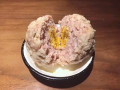 咸蛋黄狮子头-十面春风·江南面馆(崇宁路店)