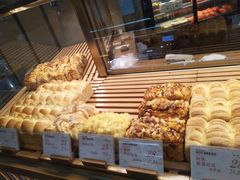 -木子木水日式烫面包(世界城光谷店)