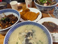 -沪西老弄堂面馆(定西路店)