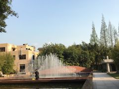 -上海市龙华烈士陵园