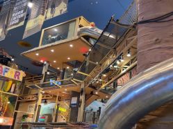 -卡通尼·Safari非洲探索乐园·生日会(金桥国际商业广场店)