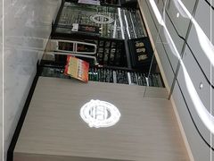 -钟书阁(群光广场店)