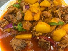 -乡村馕坑肉·烧烤·新疆菜·本地人更爱吃(阿勒泰首店)