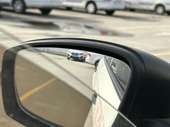-光明驾校·学车·陪驾(杨浦店)