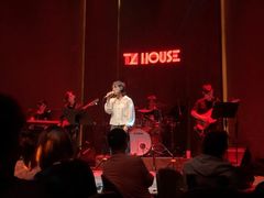 -TZ House音乐现场(来福士中心店)