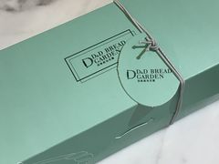 -顶东面包花园·生日蛋糕(世博店)