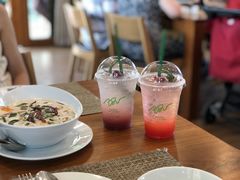 野莓气泡水-Chom Cafe and Restaurant