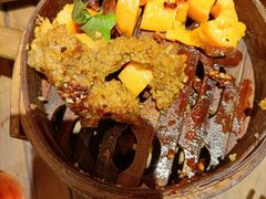 -有红鸡毛店·砂锅菜(抚琴夜市店)