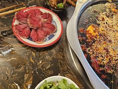-艾嬢七八九老火锅(37年李子坝店)