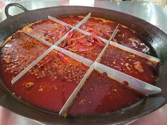 -铜元老码头鳝鱼火锅