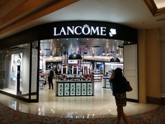 -中免(澳门机场免税店)