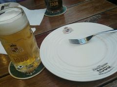 -皇冠自酿啤酒坊(中国红街5号楼店)