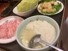 -天宜隆蘑菇宴火锅(石景山旗舰店)