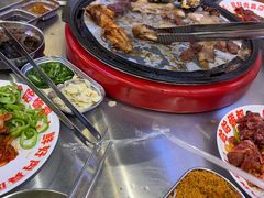 -哈哈碳都·牛肋条无限自助烤肉(宝龙店)