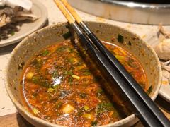 -肖肖酸萝卜鱼火锅(总店)