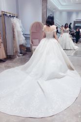 -MANLI BRIDAL婚纱