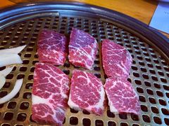 -唯成•韩国炭火烤肉 유성고기