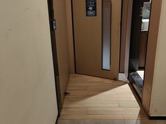 -快乐大桶水养生足浴SPA(前兴路店)