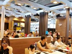 大堂-麦当劳(广州南站店)
