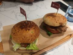 -必胜客(新辰里酒仙桥店)
