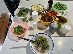 -小倪羊肉米线馆