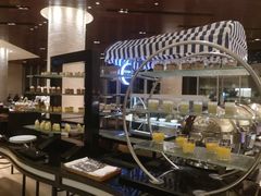 -浦东绿地铂骊酒店-POYA西餐厅(绿地东海岸国际广场店)