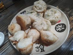 -依云煎包店