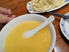 -老天桥酱肉烧饼夹肘子(天桥店)