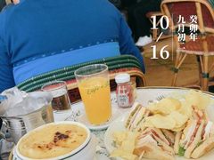 -花神咖啡馆