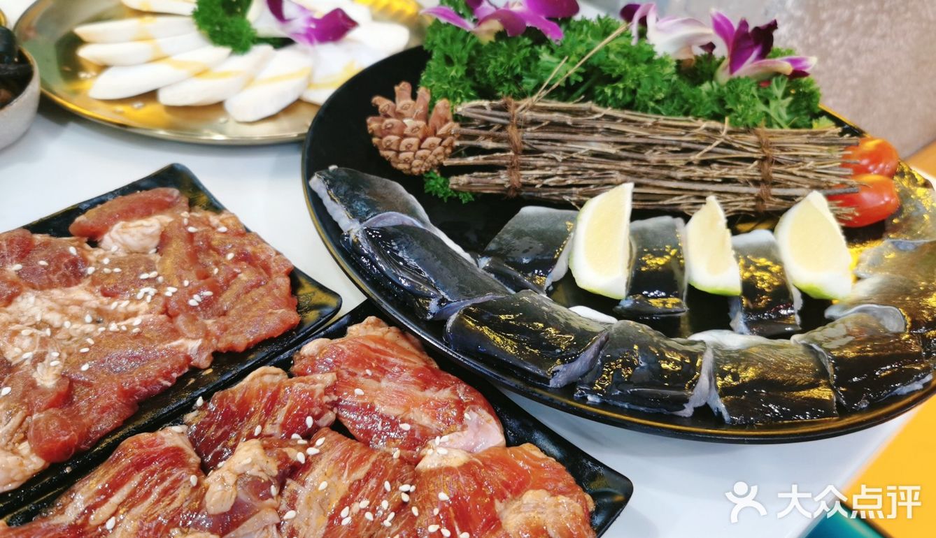 第一次见的蛋糕烤肉！