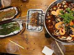 -老东镇啤酒屋海鲜加工·蒸汽海鲜·海鲜烧烤(台东店)