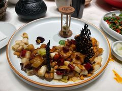 宫保虾球-初蓉丨遇见新川菜(亲贤街荣耀店)