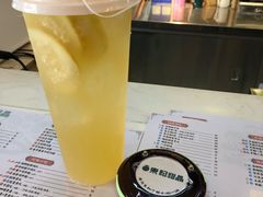 手打柠檬茶-东记甜品(佛山总店)