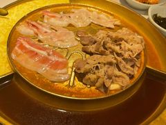 -猪啊牛呀羊啊铜盘烤肉(正大广场店)