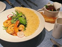 -弦月窗LUNETTE BY AMANDA(复兴路店)