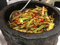 -味+新京宴·烤鸭·北京菜(创意谷店)